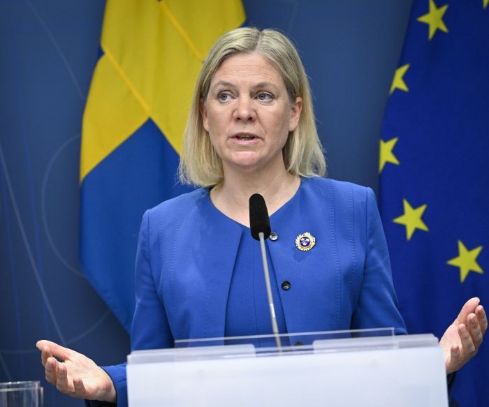 Sweden approves historic NATO membership application