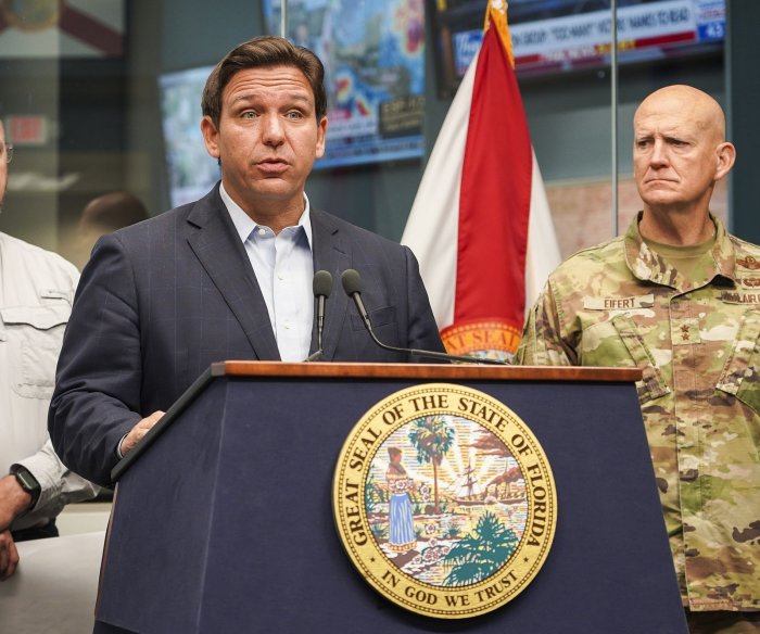 Hurricane Ian: DeSantis warns 'the time to evacuate is coming to an end'