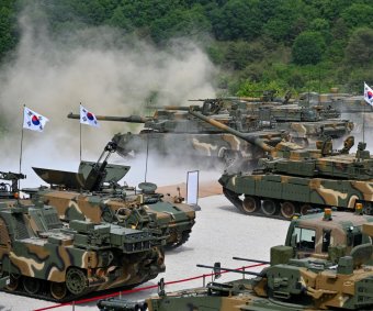 U.S., South Korea hold largest-ever live-fire drill near DMZ