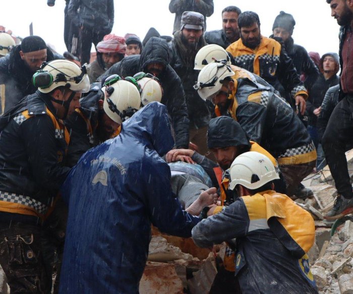 Death toll in Turkey, Syria nears 5,000 as rescuers race to find survivors