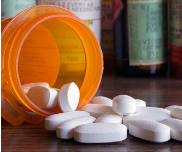 Federal judge rules in favor of drug distributors in West Virginia opioid case