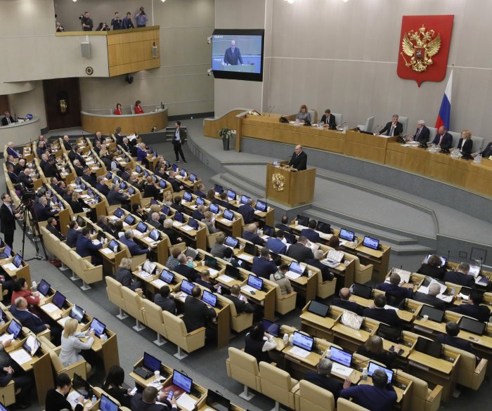Proposed Russian law would allow people over 40 to enlist in its military