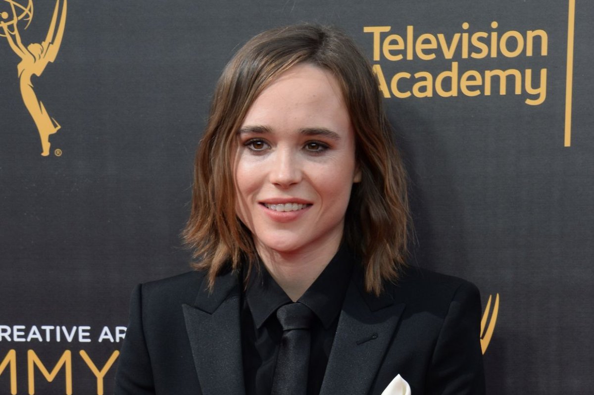 Ellen Page, Jennifer reprise 'Juno' for fundraiser - UPI.com