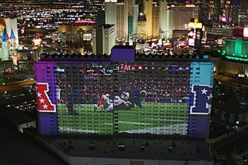 'Madden NFL' game projected on Las Vegas hotel breaks world record