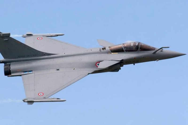Rafale F1 jets of the French military upgraded to F3 standard. (CC/Joey Quan)