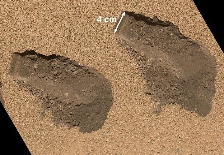 This is a view of trenches made by the 1.6-inch-wide scoop on NASA's Mars rover Curiosity. Credit: NASA/JPL-Caltech/MSSS