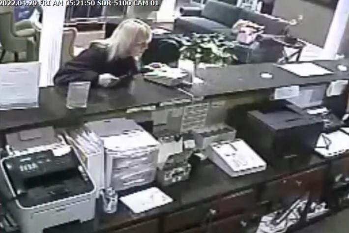 Video shows Vicky White at Quality Inn hours before disappearing with inmate