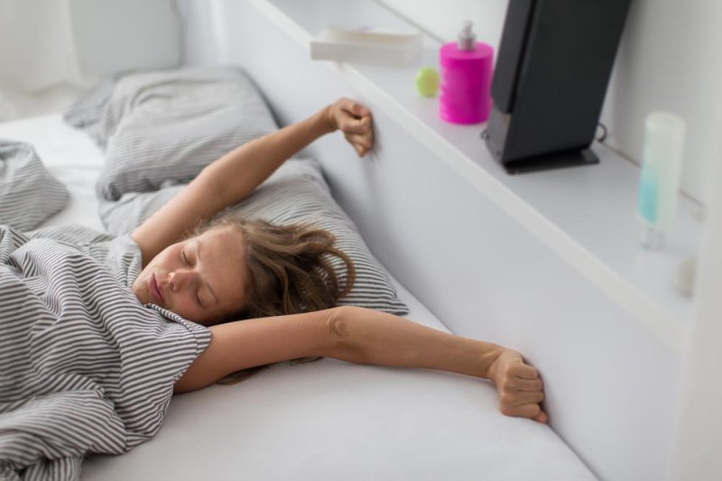 Based on a theory that sleep-deprived modern society puts women at greater risk for breast cancer, researchers found in a lab experiments that melatonin -- made by the brain at night to help regulate sleep and wake cycles -- reduced the number and size of breast cancer cells. Photo by l i g h t p o e t/Shutterstock