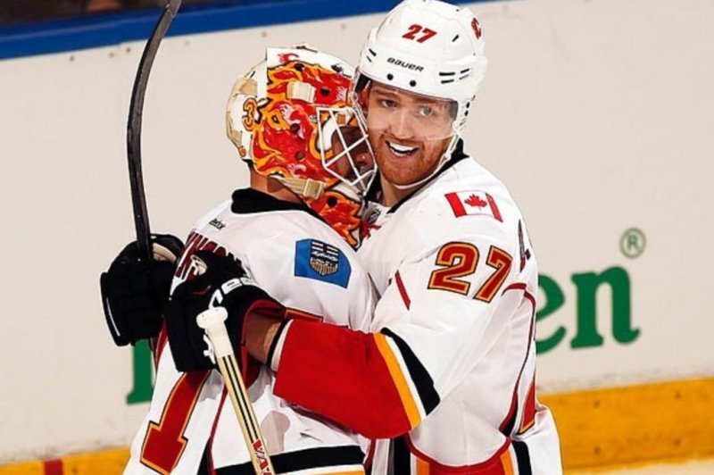 Calgary Flames goalkeeper Chad Johnson. (NHL Flames/Instagram)