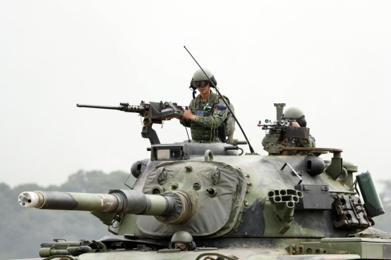 China slams $2.2B U.S. weapons sales to Taiwan