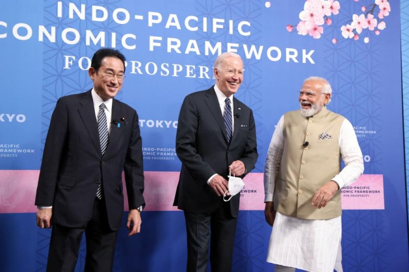 U.S. President Joe Biden unveils the Indo-Pacific Economic Framework in Tokyo on Monday with Japanese Prime Minster Fumio Kishida (L) and Indian Prime Minister Narendra Modi. Photo by EPA-EFE