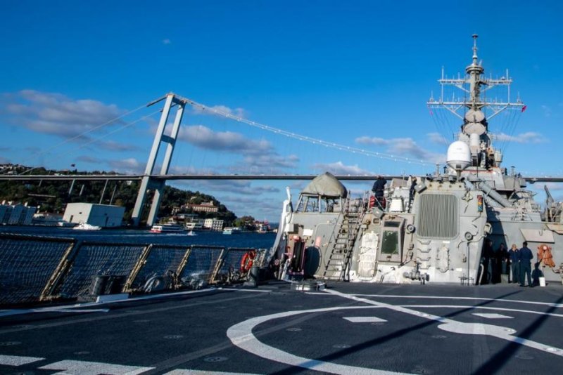 U.S. Navy destroyer USS Porter in Black Sea, stops for port call in Ukraine