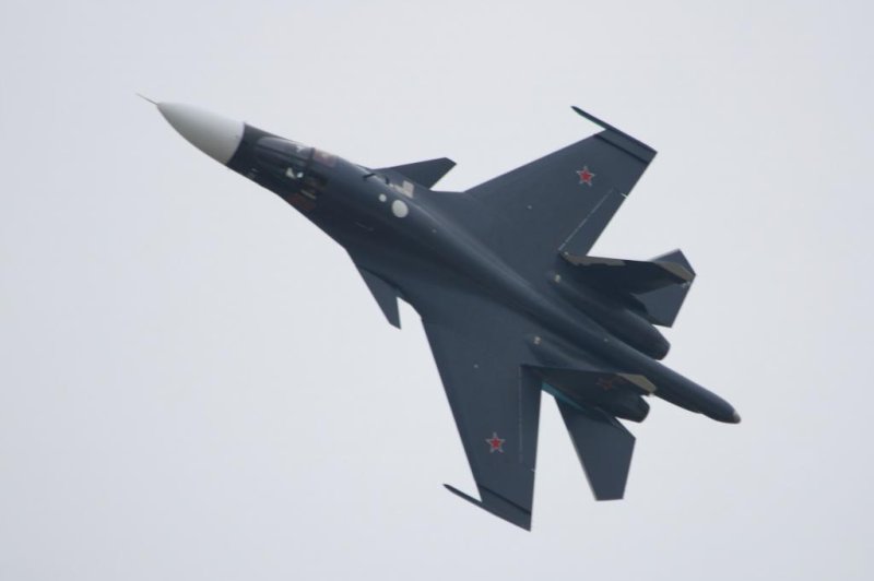 The Sukhoi-built Su-32 fighter-bomber is the export variant of the Su-34. Photo by <a class="tpstyle" href="https://commons.wikimedia.org/wiki/File:Sukhoi_Su-34_at_the_MAKS-2013_(03).jpg" target="_blank">Doomych/Wikimedia Commons</a>