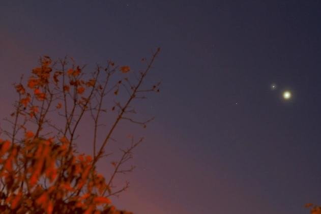 Jupiter, Mars and Venus bunched together in the sky on Oct. 25, 2015. Photo by Radoslaw Ziomber/Accuweather
