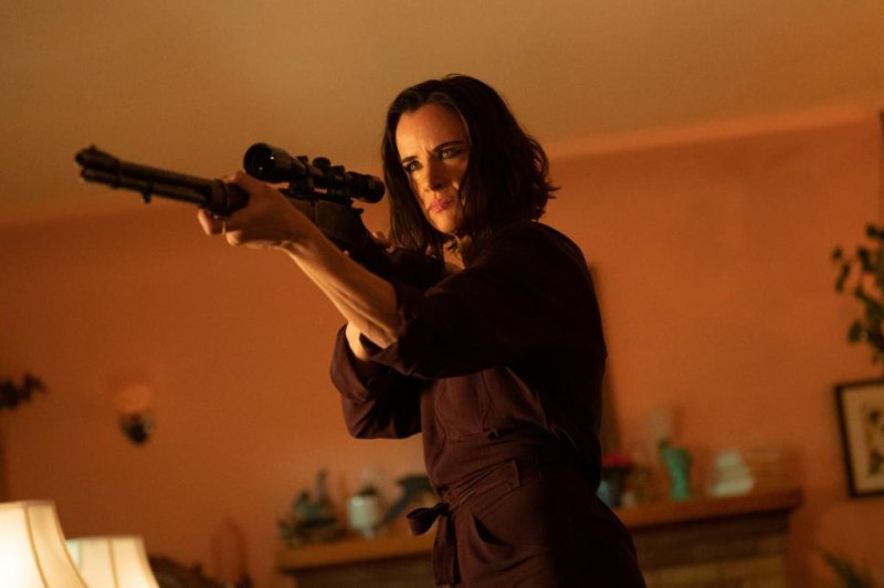 Juliette Lewis, Christina Ricci saw selves in 'Yellowjackets' cast