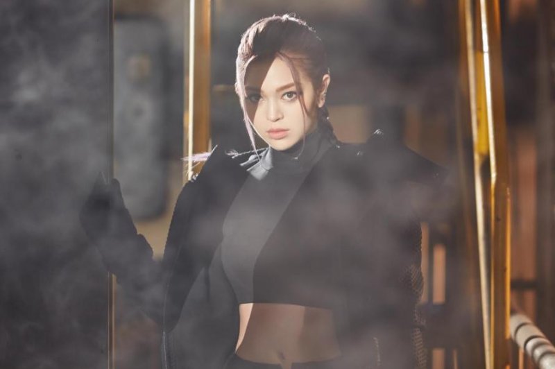 American AleXa's rise to K-pop warrior 'surreal'
