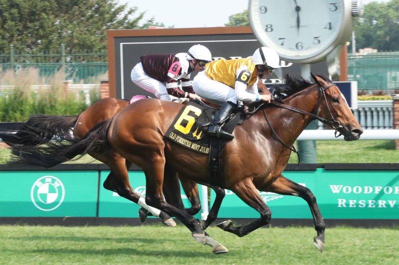 Henrietta Topham wins Sunday's Grade III Old Forester Mint Julep at Churchill Downs. Photo courtesy of Churchill Downs