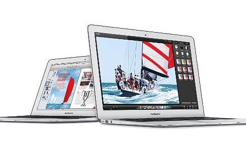Apple unveils a new, updated MacBook Air line, making its ultrathin notebook faster and cheaper. (Credit: Apple)