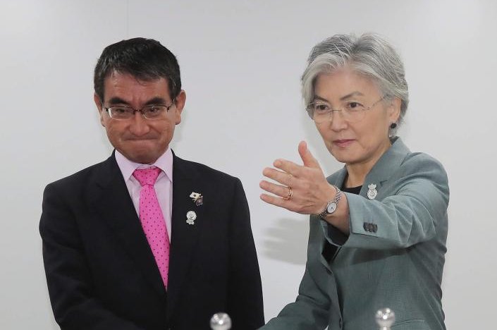 Top diplomats of South Korea, Japan to meet amid easing tensions
