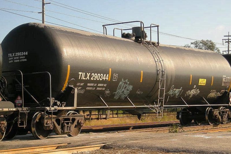 The U.S. DOT-111 tank car, also known as the CTC-111A in Canada, is one of the most frequently used cars used on oil trains. (CC:Harvey Henkelmann)