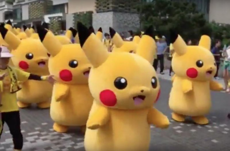 Hundreds of Pikachu march through Japan for Pokemon parade
