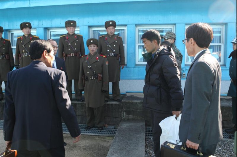 Standoff brews over repatriation of North Korean sailors