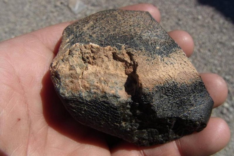 Meteorite reveals 2 billion years of volcanic activity on Mars
