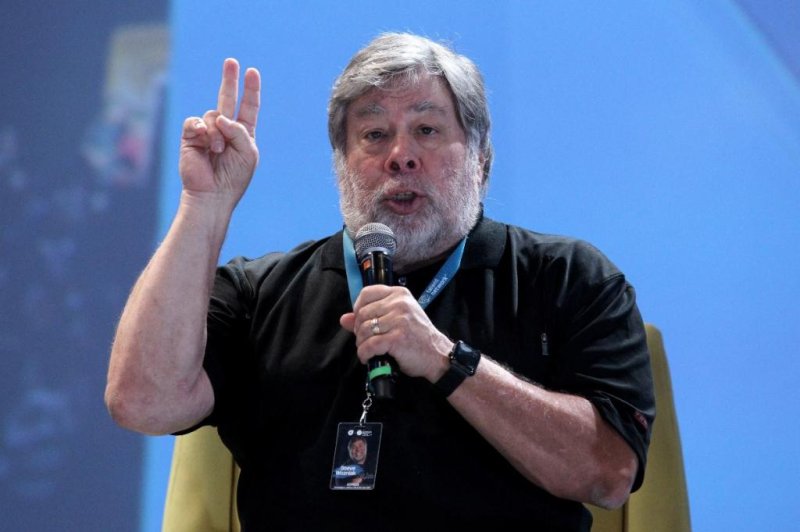 Apple co-founder Steve Wozniak said in an email Monday that he's abandoning his Facebook account, citing privacy concerns. File Photo by Ulises Ruiz Basturdo/EPA-EFE