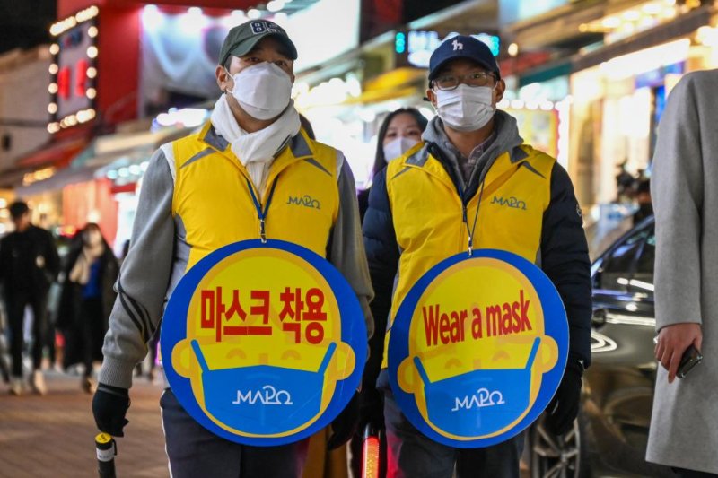 Severe COVID-19 cases surge in South Korea under eased restrictions