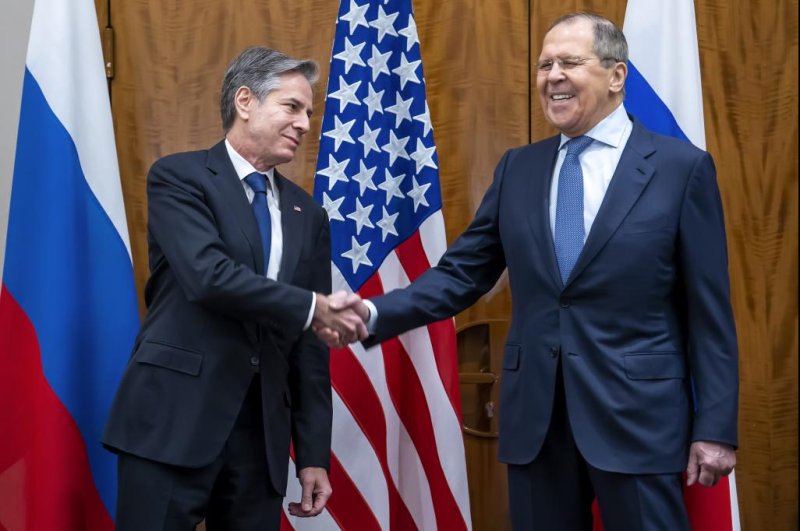 Only commitment in U.S., Russia meeting about Ukraine is to keep talking