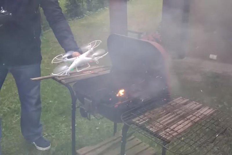 Now you're cookin' with drones! Screenshot: Storyful