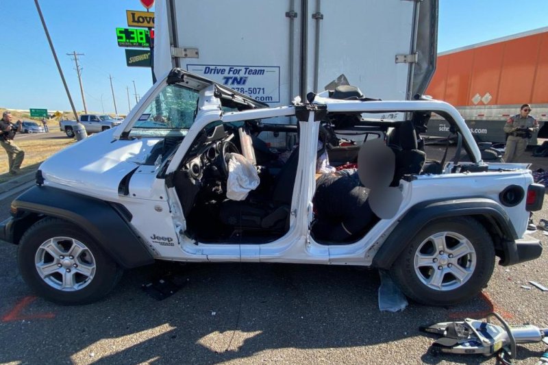 The Jeep crashed early Thursday in Encinal County, Texas, just north of the U.S.-Mexico border. Photo courtesy Texas Department of Public Safety South Texas Region/Twitter
