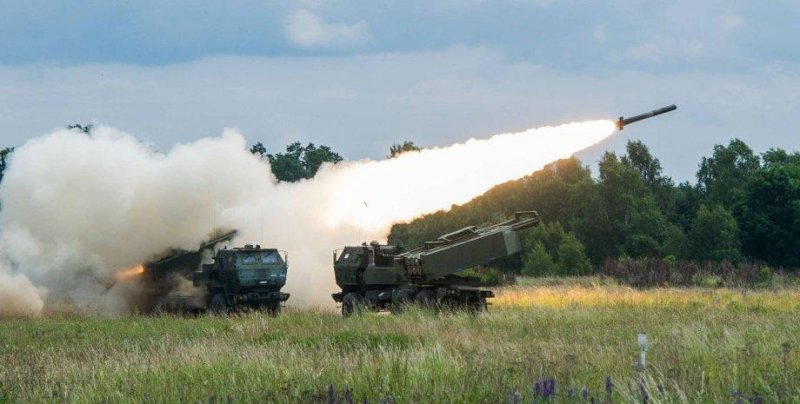 Among the package the United States announced Monday for Ukraine included ammunition for High Mobility Artillery Rocket Systems. Photo courtesy of Ukrainian Minister of Defense Oleksii Reznikov/<a href="https://twitter.com/oleksiireznikov/status/1554076054435889152?s=20&amp;t=YlnxJw9S39tOwRNOmDiNWA">Twitter</a>