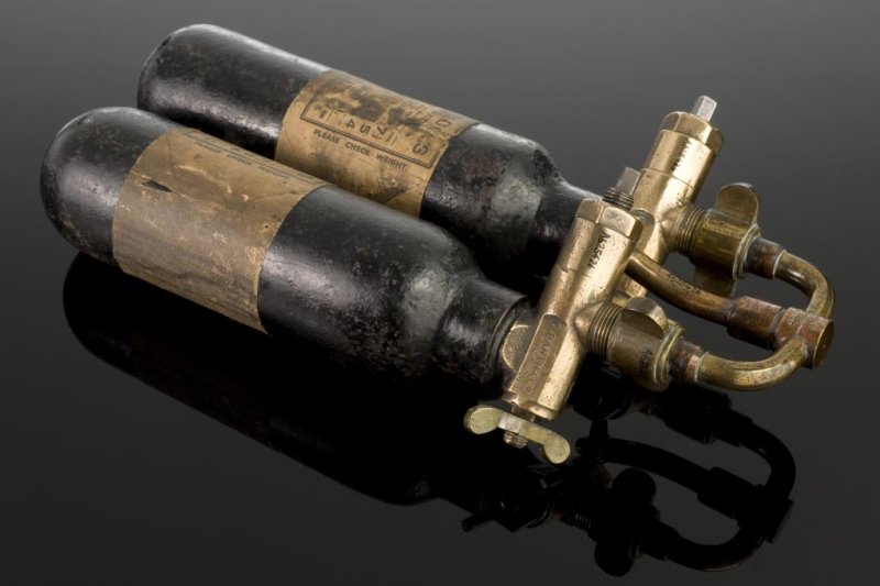 Nitrous oxide or laughing gas was used as an anesthetic for dentistry starting in the 1840s. Each of the cylinders above contains 25 gallons of liquid nitrous oxide. The average patient required about six gallons in the 1850s, when the gas started to be mass produced as a liquid, with dentists preferring to have two cylinders on hand in case one stopped working or ran out during an operation. Photo by Science Museum London/Wellcome Images