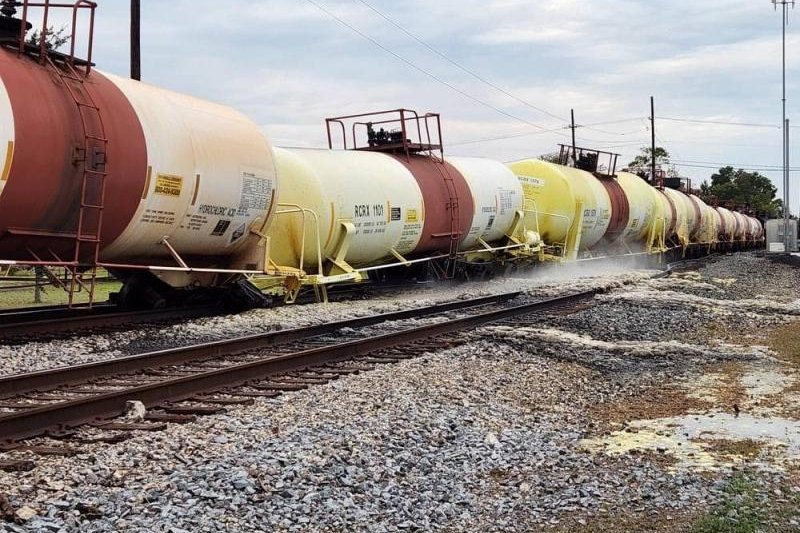 Some 20,000 gallons of hydrochloric acid leaked from a rail car in St. James Parish after the train derailed Wednesday afternoon. Photo courtesy of Louisiana State Police/Facebook