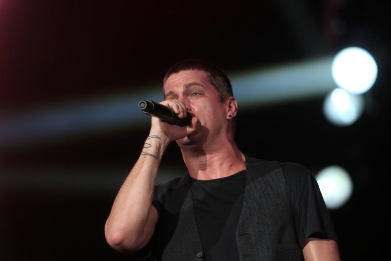 Matchbox Twenty's vocalist Rob Thomas performs at Rock in Rio in Rio de Janeiro in September 2013. The band announced a 50-date tour on Friday. File photo by Marcelo Sayao/EPA