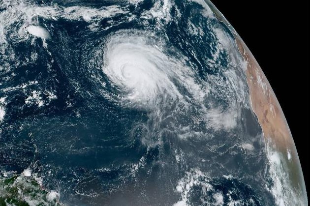 Hurricane Lorenzo weakens into a Category 3 storm