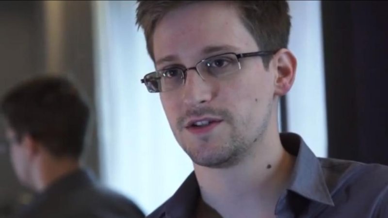 Attorney denies Snowden has been allowed to leave Moscow airport