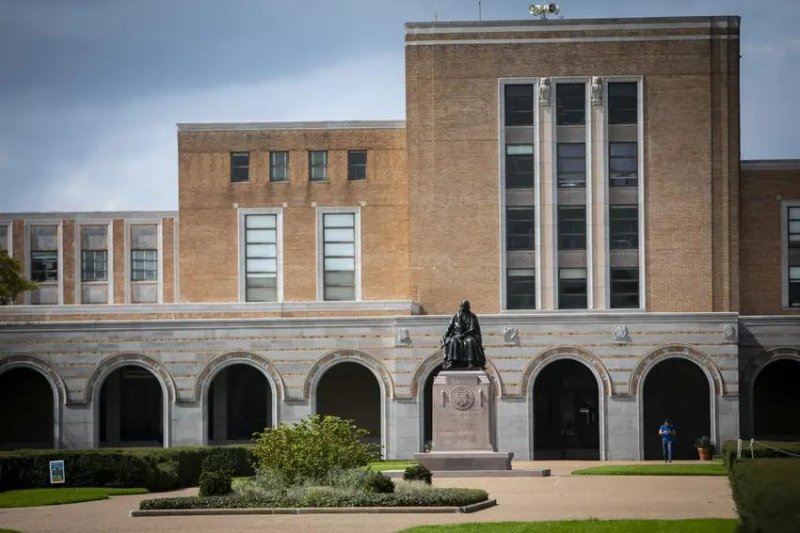 The William Marsh Rice statue at Rice University in Houston on March 11, 2020. Photo by Annie Mulligan for The Texas Tribune