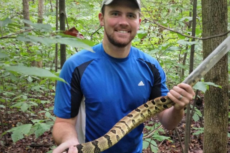Scientists investigate regional varieties of rattlesnake venom