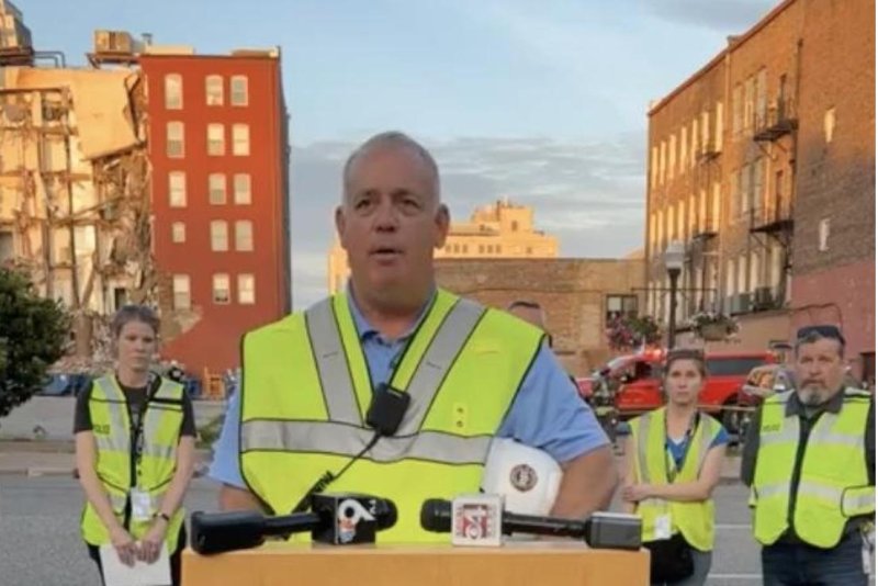 A structural engineer had previously found several problems with a Davenport, Iowa building that collapsed on Sunday. Screen capture courtesy of City of Davenport