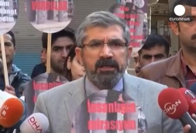 Prominent pro-Kurdish lawyer and human rights activist Tahir Elci was killed Saturday in a possible politically motivated shooting during a press conference. Screenshot from Euronews