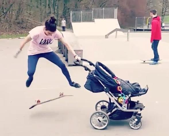 A German mother combined her skateboarding and parenting skills, as she performed a kick-flip while pushing her son in his stroller. Screen capture/Maria Oberloher/I<a class="tpstyle" href="https://www.instagram.com/p/BDlMJ6bjJVC/?taken-by=maria_mo89" target="_blank">nstagram</a>
