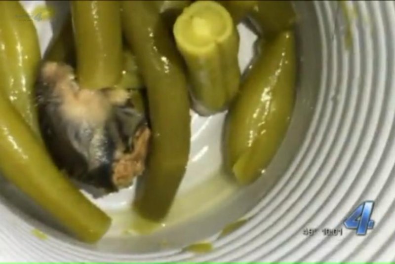 A Midwest City, Okla., couple found the head and leg of a mouse in their Best Choice brand green beans. Screenshot: KFOR-TV