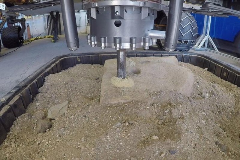 Researchers have been testing a new drilling technique with a Curiosity model on Earth. Now engineers are ready to deploy the method using the real Curiosity rover on Mars. Photo by NASA/JPL-Caltech