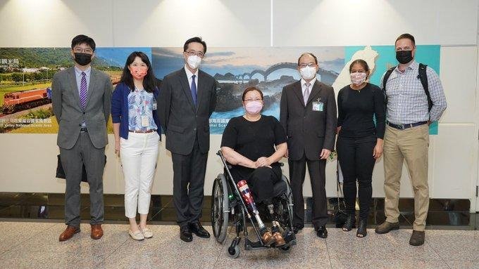 Sen. Tammy Duckworth (C) on Monday made a surprise trip to Taiwan. Ministry of Foreign Affairs, Taiwan/<a href="https://twitter.com/MOFA_Taiwan/status/1531253107984072704?s=20&amp;t=BQ-4BYxL9_TsVBoXYcriag">Twitter</a>