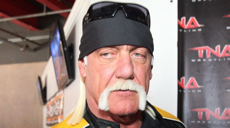 Hulk Hogan arm-wrestled Toronto Mayor Rob Ford -- and lost [VIDEO]