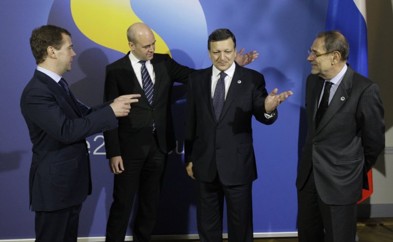 Russian President Dmitry Medvedev (L) is welcomed by Swedish Prime Minister Fredrick Reinfeldt, European Commission President Jose Manuel Barroso (2nd R) and EU Foreign Policy Javier Solana (R) at the begging of a one-day EU-Russia summit in Stockholm on November 18, 2009. UPI/Anatoli Zhdanov | <a href="/News_Photos/lp/b72be095380287cdd5481d227eff32d6/" target="_blank">License Photo</a>