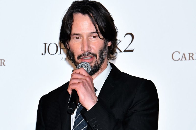 Keanu Reeves unveils first trailer for 'Replicas' at New York Comic Con