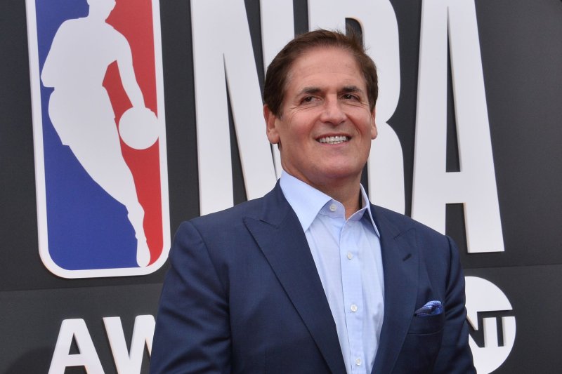 Dallas Mavericks owner Mark Cuban purchases 77-acre town in Texas
